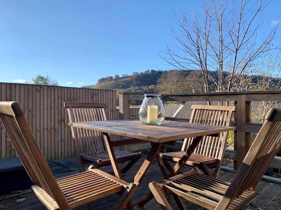 Abertillery Renovated Miner'S Cottage - Family & Dog Friendly מראה חיצוני תמונה