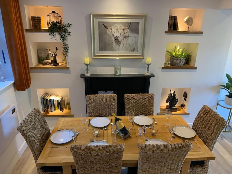 Abertillery Renovated Miner'S Cottage - Family & Dog Friendly מראה חיצוני תמונה